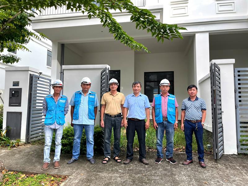 Sealand Miền Nam | Công ty xây dựng uy tín tại TP Hồ Chí Minh. Khởi công hoàn thiện bên trong ngôi nhà tại KĐT Lavida cho vợ chồng anh Minh - chị Nhài